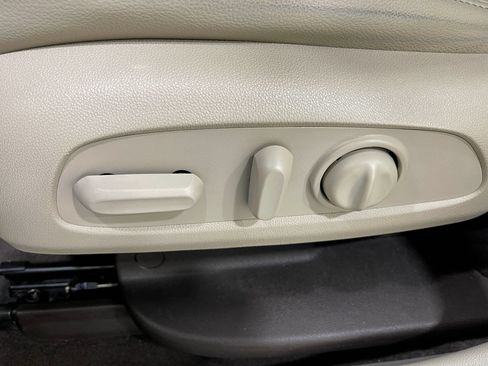 Used 2019 GMC Acadia Denali FWD image 16