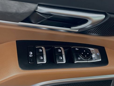 Used 2025 Kia Telluride EX X-Line image 17