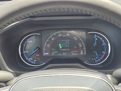 Used 2022 Toyota RAV4 XSE AWD/4WD image 22