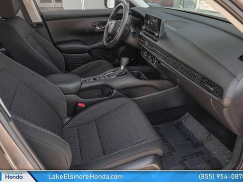 Certified 2024 Honda HR-V LX image 18