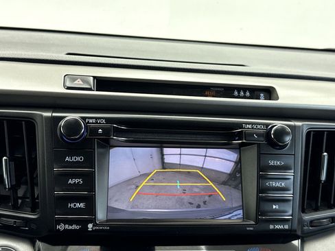 Used 2018 Toyota RAV4 Adventure image 26