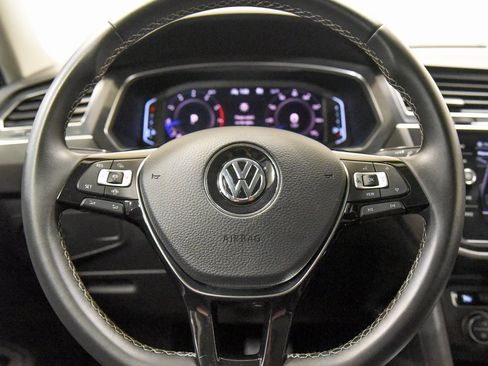 Used 2021 Volkswagen Tiguan SEL image 30