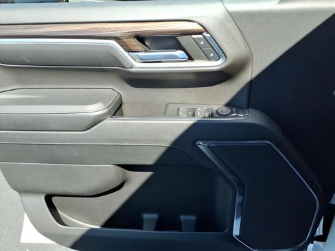 Used 2023 Chevrolet Silverado 1500 RST w/ Protection Package image 21