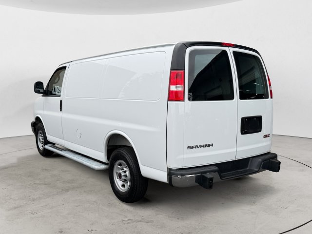 Used 2025 GMC Savana 2500 w/ Driver Convenience Package RWD image 7