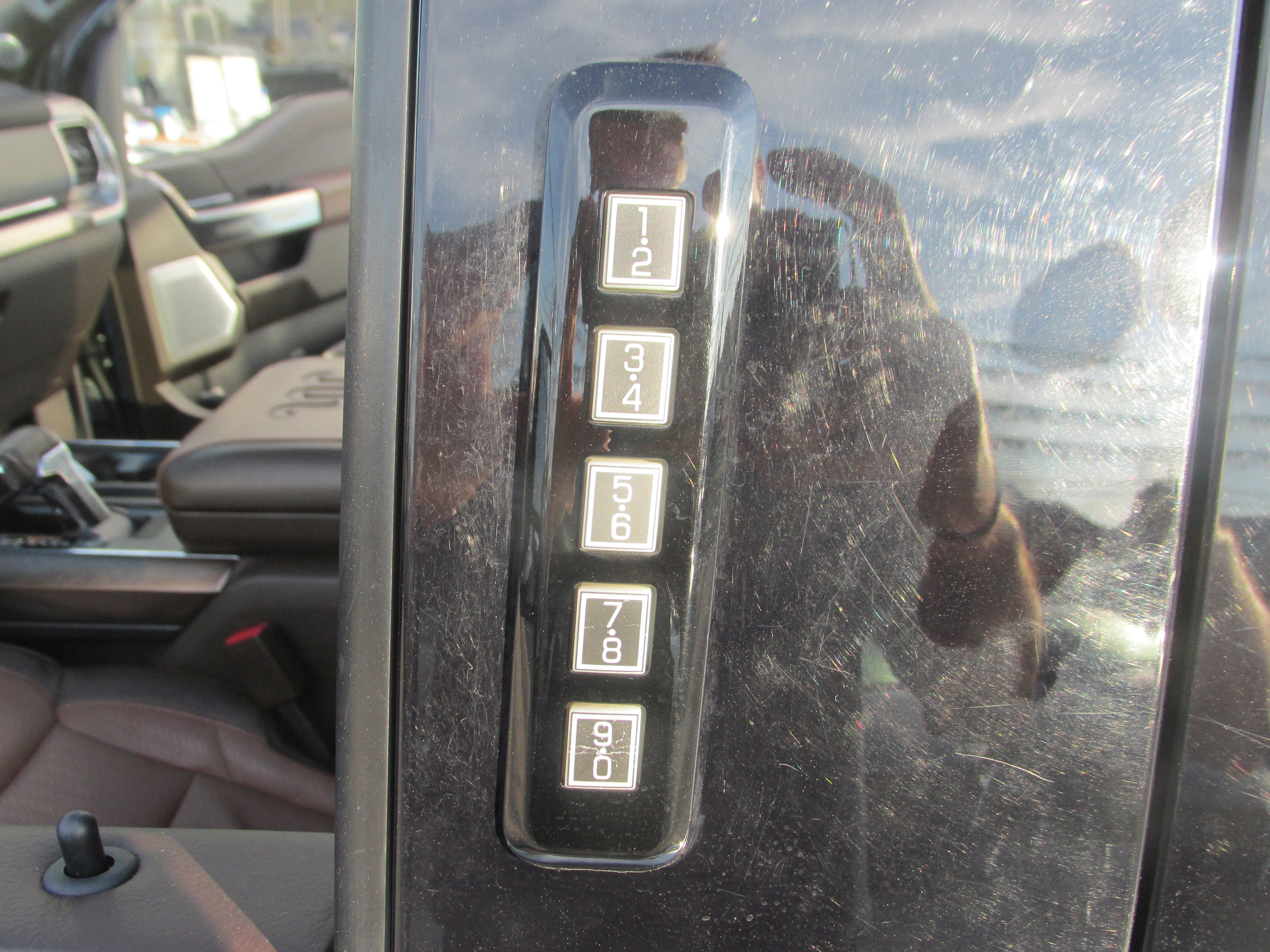 Used 2024 Ford F150 King Ranch w/ FX4 Off-Road Package AWD/4WD image 18