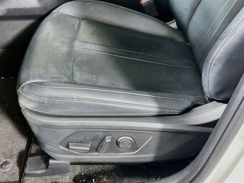 Certified 2023 Kia Sorento EX AWD/4WD image 11