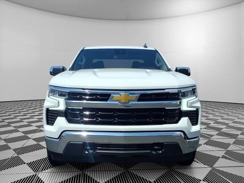 Used 2023 Chevrolet Silverado 1500 LT AWD/4WD image 2