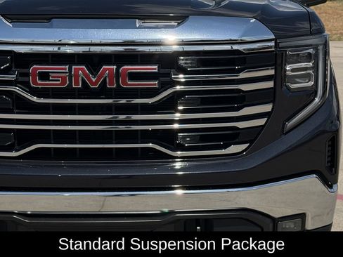 Used 2026 GMC Sierra 1500 SLT RWD image 4