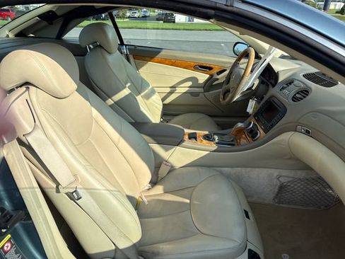 Used 2005 Mercedes-Benz SL 500 image 13
