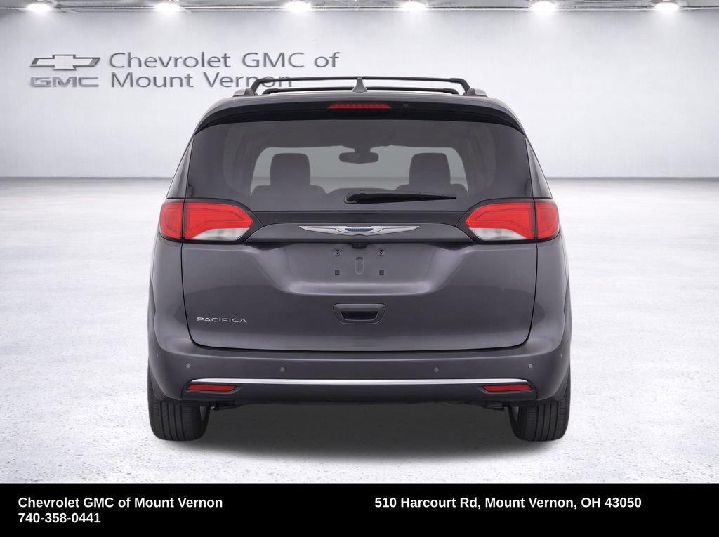 Used 2018 Chrysler Pacifica Touring-L Plus FWD image 40