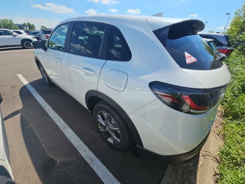 Used 2026 Honda HR-V LX image 6