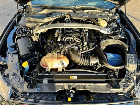 Used 2017 Ford Mustang Shelby GT350 image 41