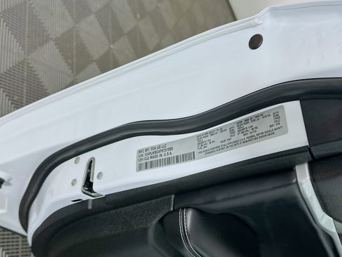 Used 2023 Jeep Grand Cherokee L Limited image 12