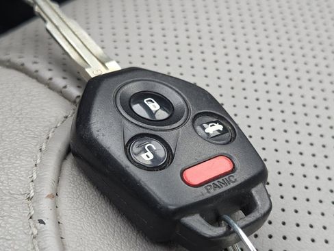 Used 2017 Subaru Forester 2.5i Limited w/ Protection Package #2 image 32