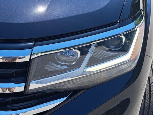 Certified 2023 Volkswagen Atlas SE w/ Panoramic Sunroof Package AWD/4WD image 31