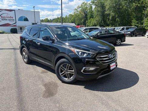 Used 2017 Hyundai Santa Fe Sport FWD image 2