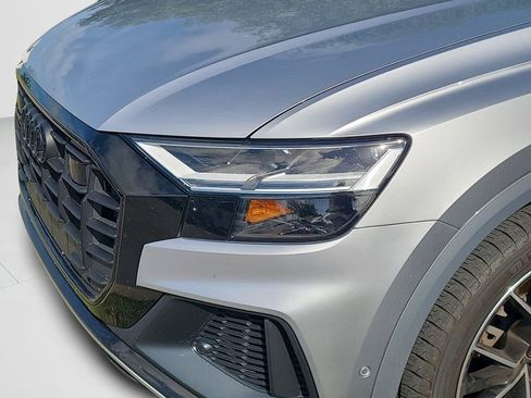 Used 2022 Audi Q8 Premium Plus image 34