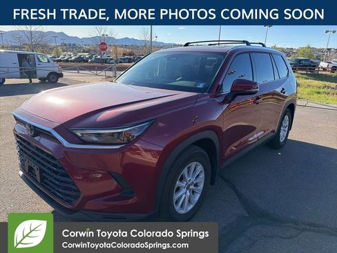 Used 2026 Toyota Grand Highlander XLE image 3