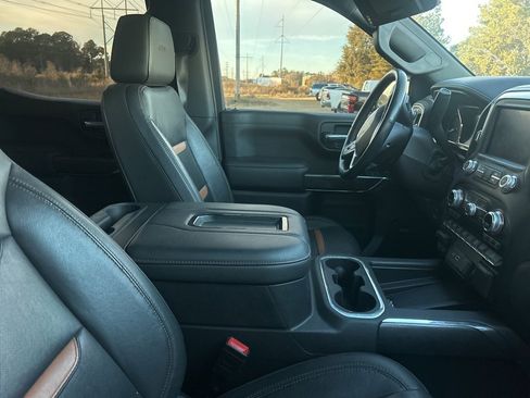 Used 2020 GMC Sierra 1500 AT4 w/ AT4 Premium Package image 9