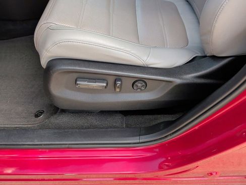 Used 2021 Honda CR-V EX-L image 13