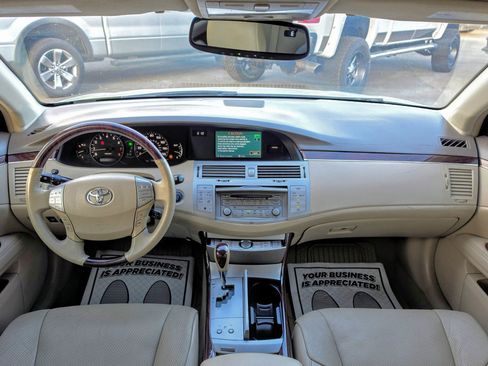 Used 2008 Toyota Avalon Limited FWD image 9