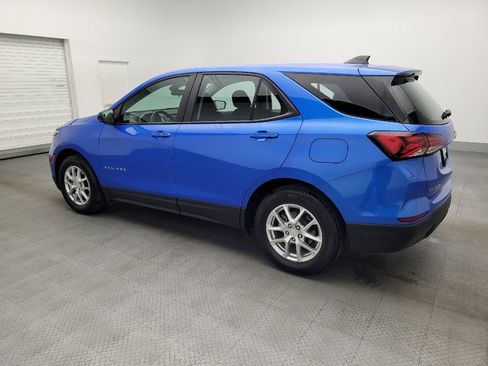 Used 2024 Chevrolet Equinox LS FWD image 3