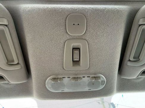 Used 2016 Nissan Juke SV w/ Cold Weather Package image 38