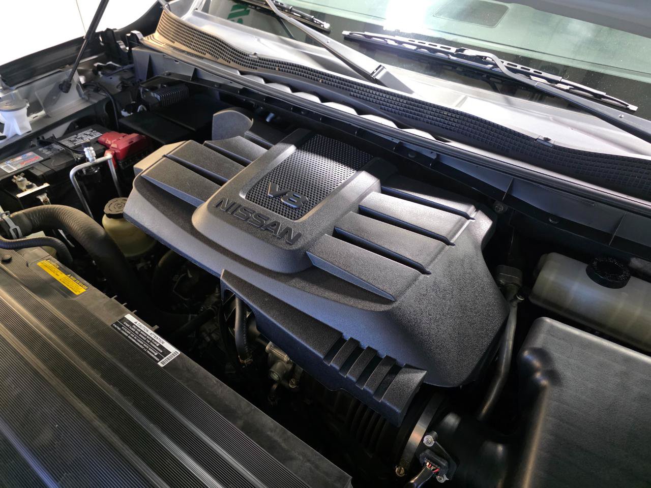 Used 2022 Nissan Titan PRO-4X w/ Pro-4x Convenience Package AWD/4WD image 45