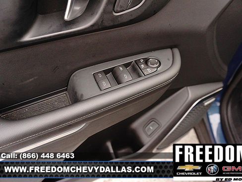 Used 2025 Buick Enclave Preferred image 34