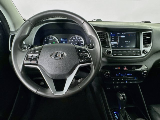 Used 2016 Hyundai Tucson Limited AWD/4WD image 10