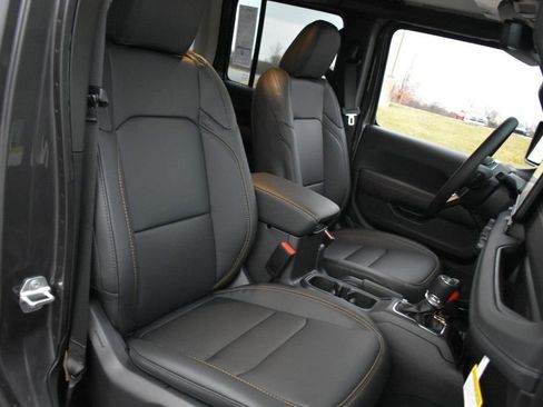 New 2026 Jeep Wrangler Sahara image 24