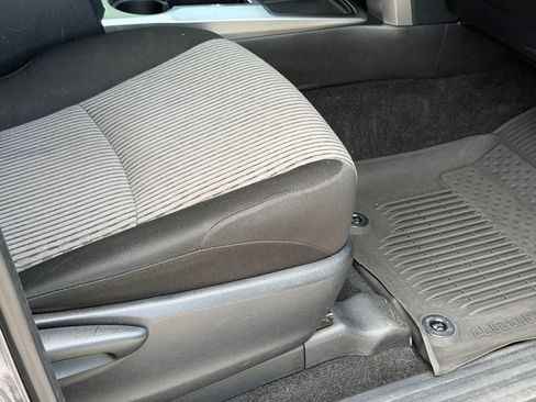 Used 2022 Toyota 4Runner SR5 RWD image 22