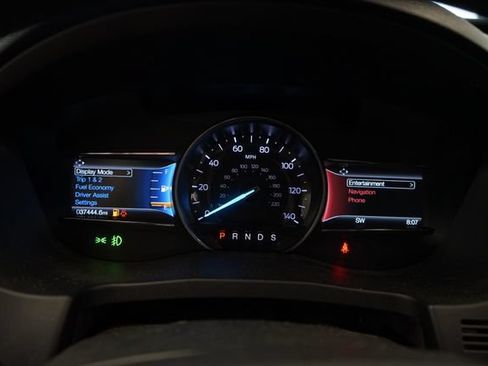 Used 2018 Ford Explorer XLT w/ Equipment Group 202A AWD/4WD image 21