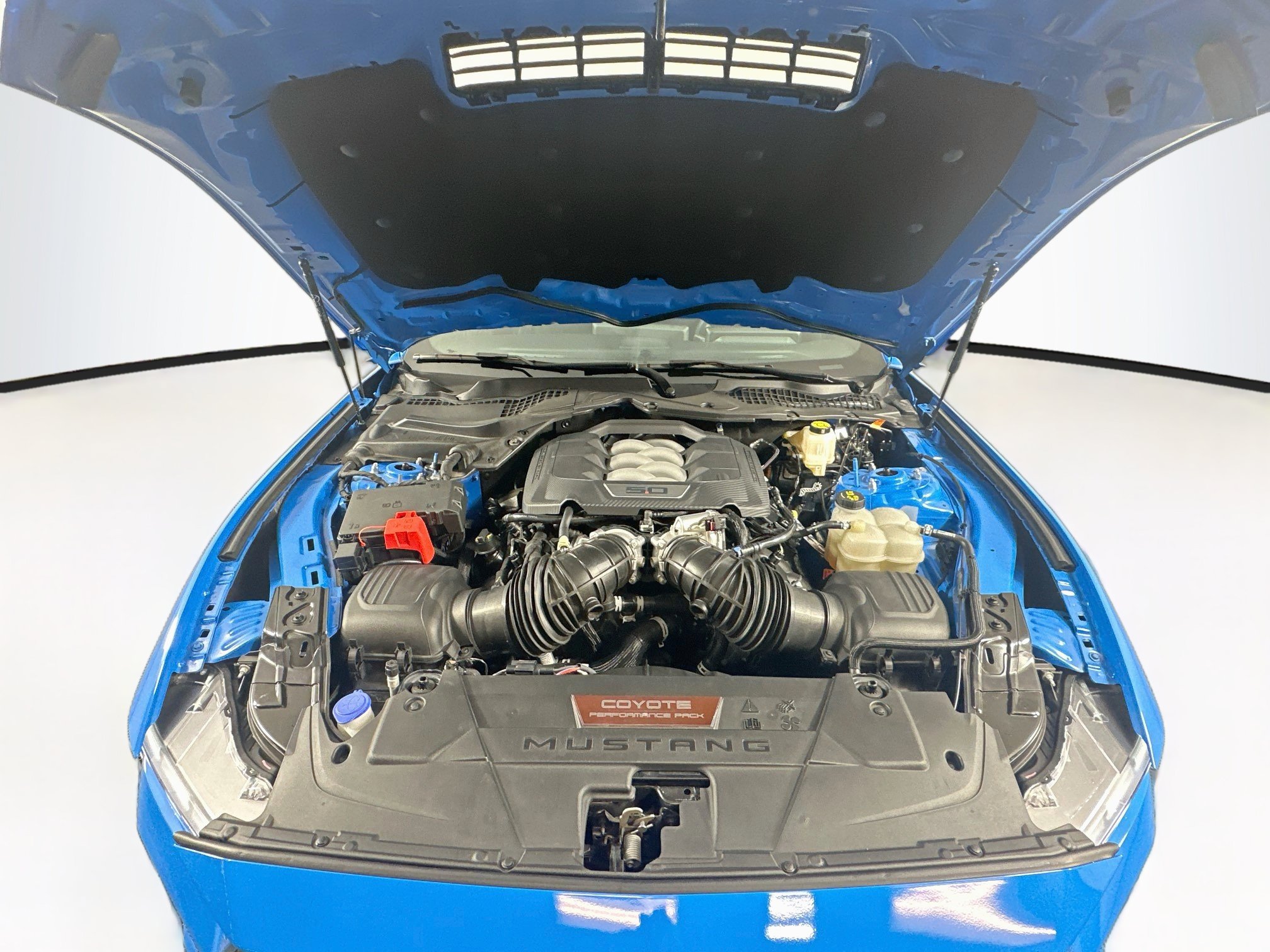 Used 2024 Ford Mustang GT RWD image 29