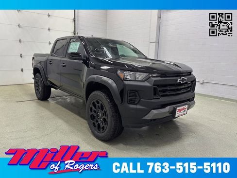 New 2026 Chevrolet Colorado Trail Boss AWD/4WD image 1
