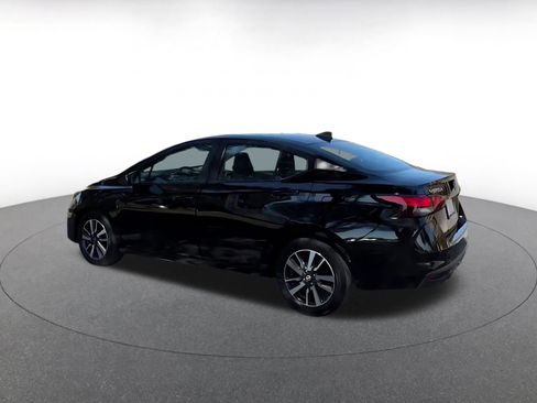 Used 2025 Nissan Versa SV image 7