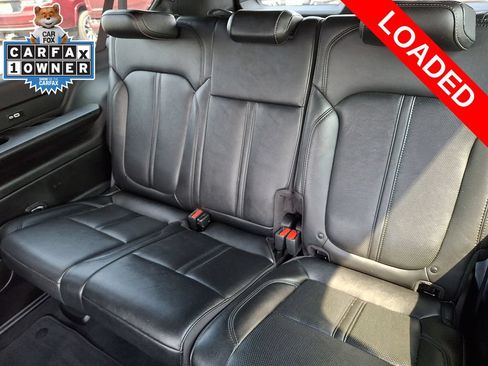 Used 2024 Jeep Wagoneer L Series II w/ Flexible Seating Group AWD/4WD image 11