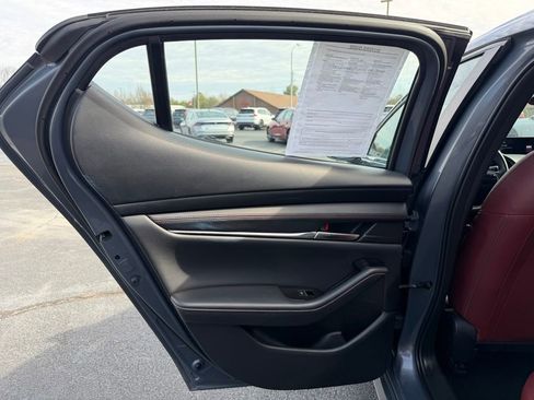 Used 2024 MAZDA MAZDA3 s image 12
