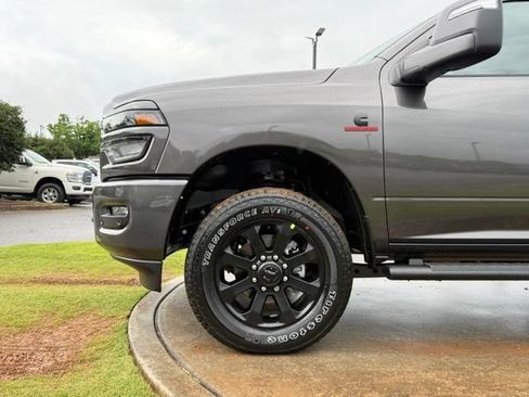 New 2026 RAM 2500 Tradesman AWD/4WD image 12