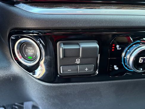 New 2026 GMC Sierra 1500 Elevation w/ X31 Off-Road Package AWD/4WD image 22