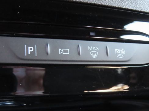 Used 2023 Ford Escape ST-Line Elite image 21