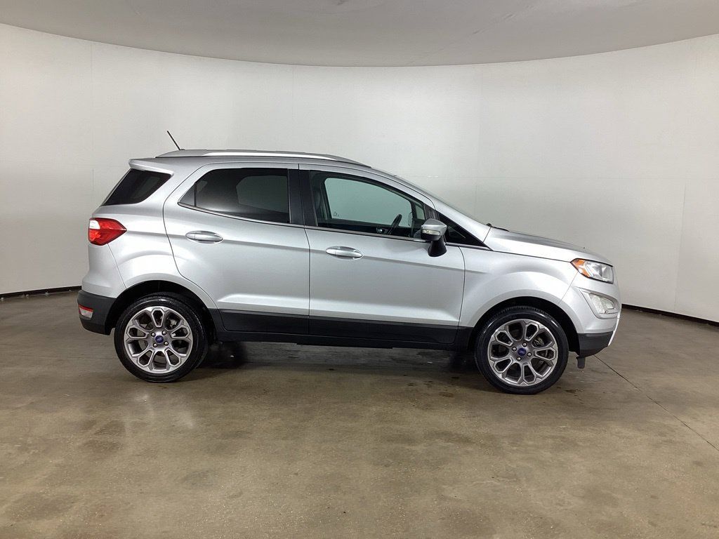 Used 2021 Ford EcoSport Titanium FWD image 4