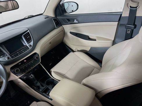 Used 2018 Hyundai Tucson SEL FWD image 21