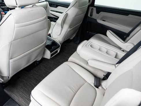 Certified 2025 Honda Odyssey Touring image 21