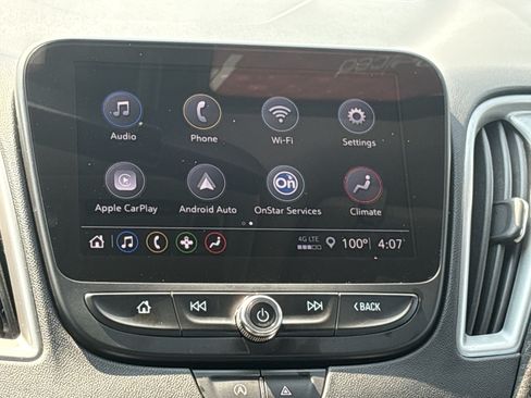 Used 2022 Chevrolet Malibu LT FWD image 23