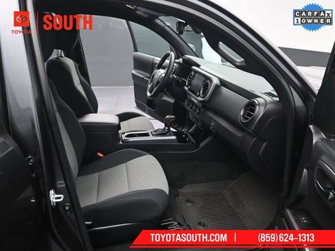 Used 2023 Toyota Tacoma TRD Sport w/ Advanced Technology Package image 32