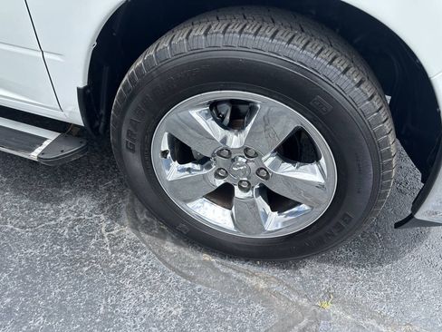 Used 2016 RAM 1500 Big Horn RWD image 6