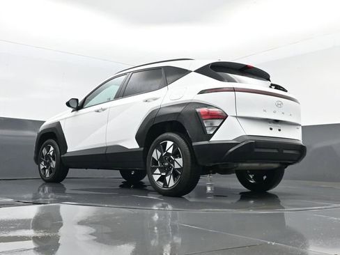 Used 2025 Hyundai Kona SEL image 22