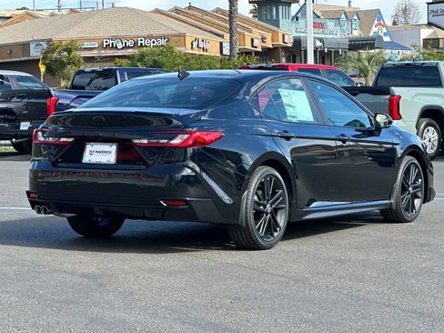 New 2026 Toyota Camry SE Nightshade image 5