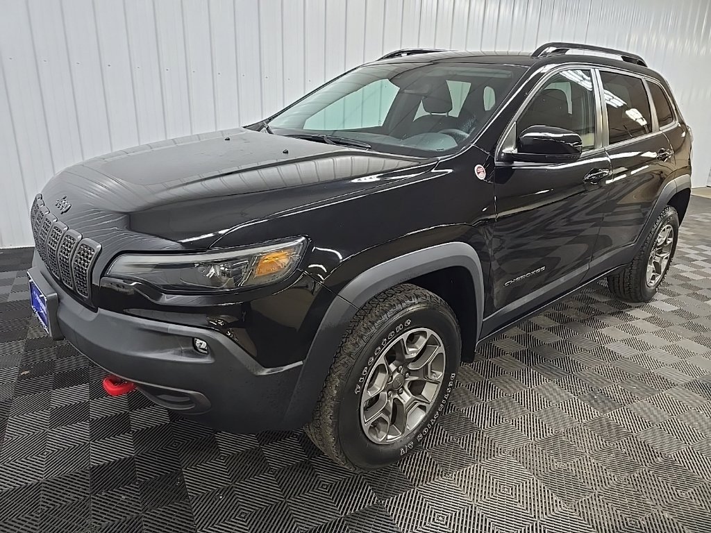 Used 2022 Jeep Cherokee Trailhawk w/ Premium Leather Package AWD/4WD image 9